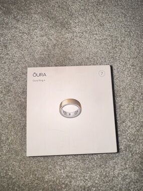 Oura Ring 4 Gold